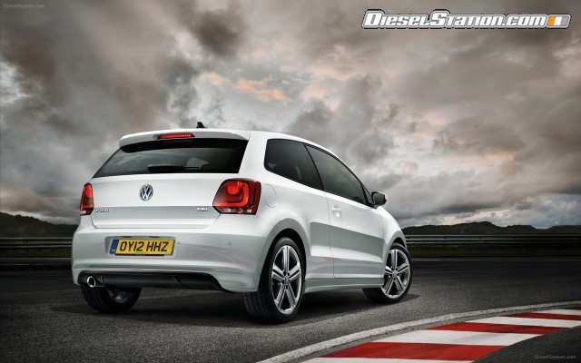 Volkswagen Polo R Line 2012 Widescreen Picture #6 Volkswagen Polo R Line 2012 Widescreen Picture #6