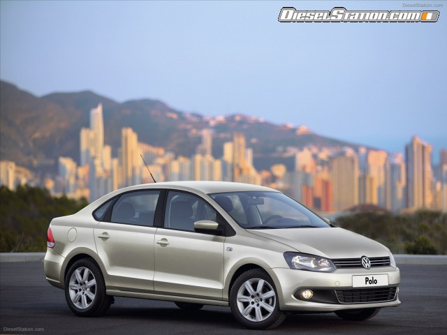 Volkswagen Polo Saloon 2011 Picture #3 Volkswagen Polo Saloon 2011 Picture #3