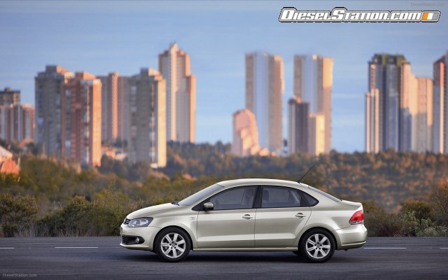 Volkswagen Polo Saloon 2011 Widescreen Picture #2 Volkswagen Polo Saloon 2011 Widescreen Picture #2