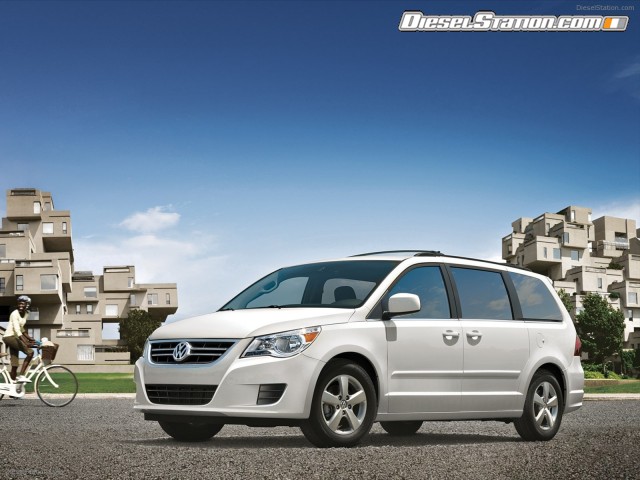 Volkswagen Routan 2012 Picture #5 Volkswagen Routan 2012 Picture #5