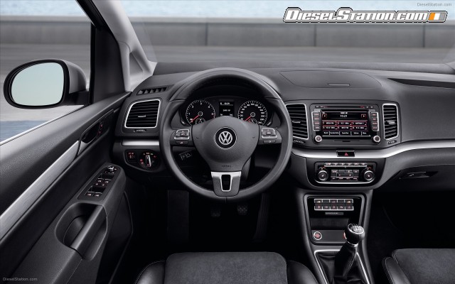 Volkswagen Sharan 2011 Widescreen Picture #2 Volkswagen Sharan 2011 Widescreen Picture #2