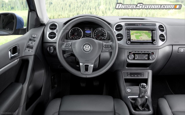Volkswagen TOUAREG 2012 Widescreen Picture #8 Volkswagen TOUAREG 2012 Widescreen Picture #8