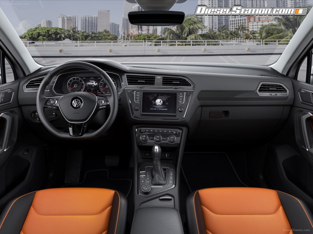 Volkswagen Tiguan R Line 2016 Picture #5 Volkswagen Tiguan R Line 2016 Picture #5