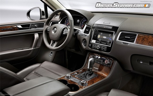 Volkswagen Touareg 2011 Widescreen Picture #2 Volkswagen Touareg 2011 Widescreen Picture #2