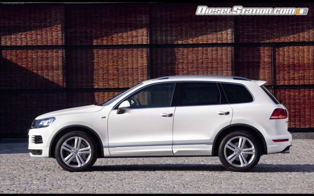 Volkswagen Touareg R Line 2014 Widescreen Picture #2 Volkswagen Touareg R Line 2014 Widescreen Picture #2