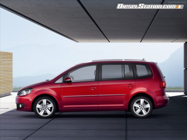 Volkswagen Touran 2011 Picture #4 Volkswagen Touran 2011 Picture #4