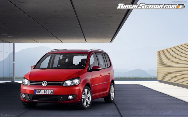 Volkswagen Touran 2011 Widescreen Picture #6 Volkswagen Touran 2011 Widescreen Picture #6