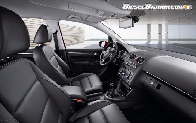 Volkswagen Touran 2011 Widescreen Picture #13 Volkswagen Touran 2011 Widescreen Picture #13