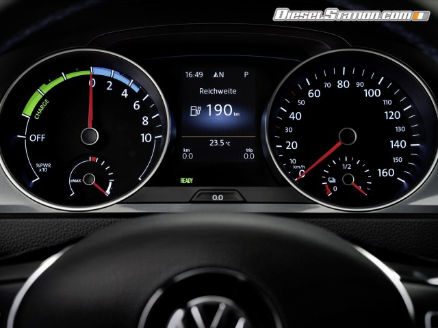 Volkswagen e Golf 2015 Picture #38 Volkswagen e Golf 2015 Picture #38