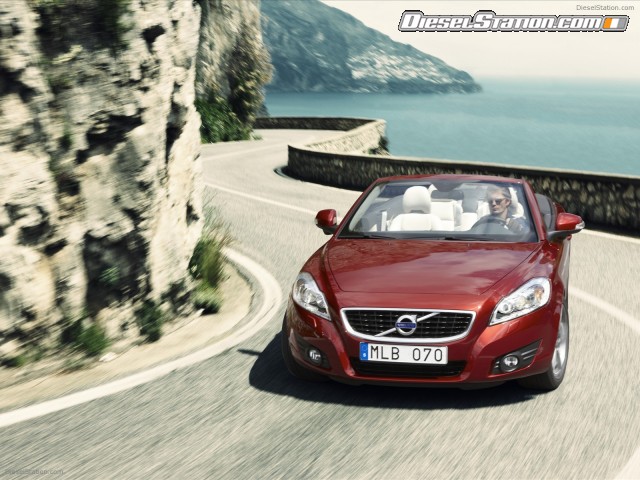 Volvo 2010 C70 Picture #1 Volvo 2010 C70 Picture #1