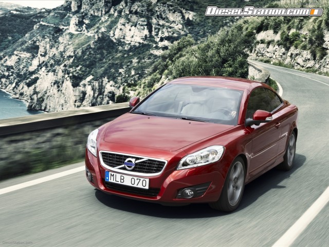 Volvo 2010 C70 Picture #17 Volvo 2010 C70 Picture #17