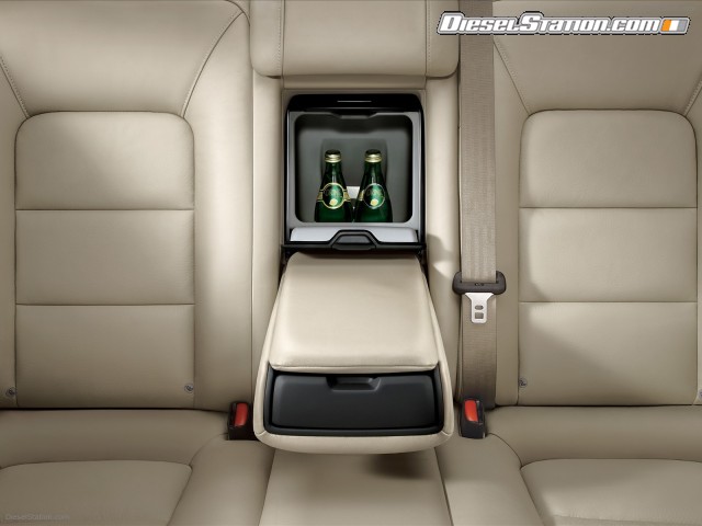 Volvo 2010 S80L Picture #3 Volvo 2010 S80L Picture #3