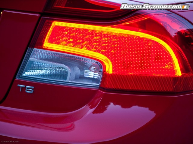 Volvo C70 2011 Picture #18 Volvo C70 2011 Picture #18