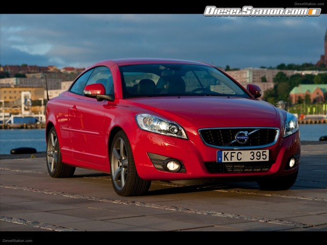 Volvo C70 2011 Picture #30 Volvo C70 2011 Picture #30