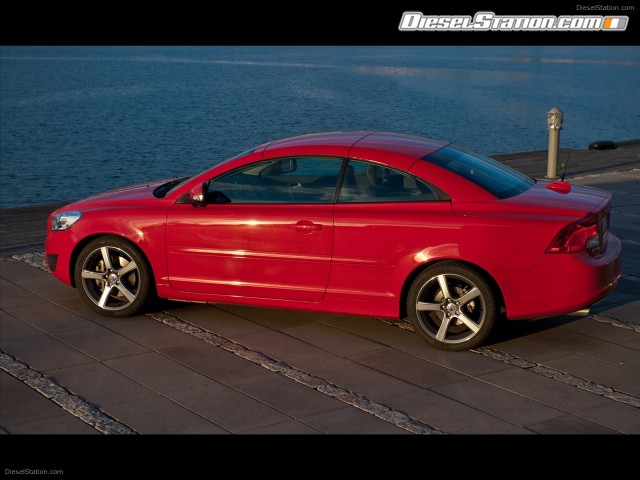 Volvo C70 2011 Picture #23 Volvo C70 2011 Picture #23