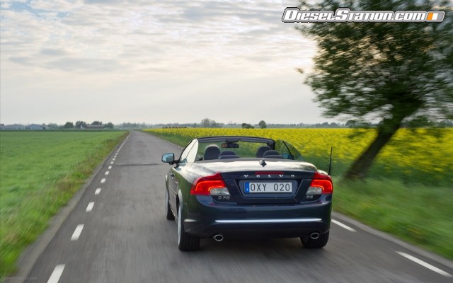 Volvo C70 2012 Widescreen Picture #2 Volvo C70 2012 Widescreen Picture #2