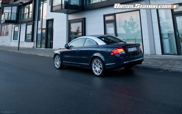 Volvo C70 2012 Widescreen Picture #37 Volvo C70 2012 Widescreen Picture #37