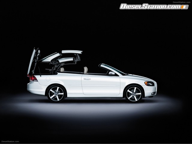 Volvo ICE WHITE C70 COUPE CONVERTIBLE Picture #5 Volvo ICE WHITE C70 COUPE CONVERTIBLE Picture #5