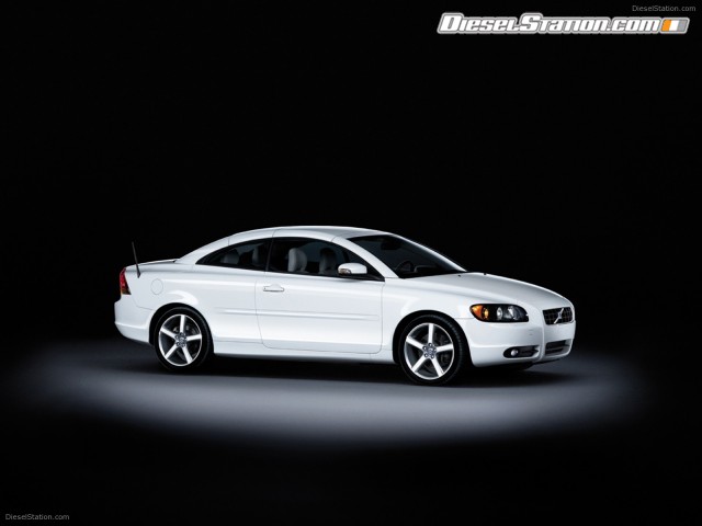 Volvo ICE WHITE C70 COUPE CONVERTIBLE Picture #1 Volvo ICE WHITE C70 COUPE CONVERTIBLE Picture #1