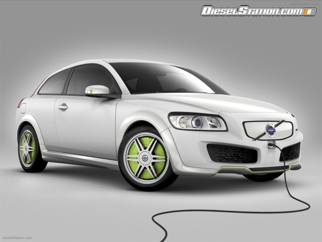 Volvo ReCharge Concept Picture #5 Volvo ReCharge Concept Picture #5