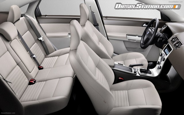 Volvo S40 2011 Widescreen Picture #5 Volvo S40 2011 Widescreen Picture #5