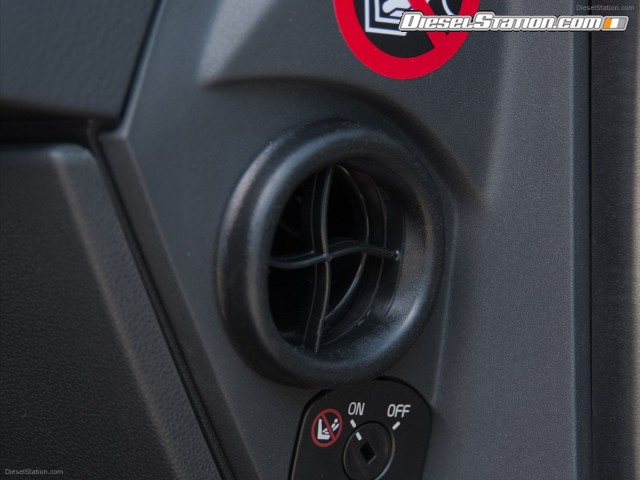 Volvo S40 2012 Picture #15 Volvo S40 2012 Picture #15