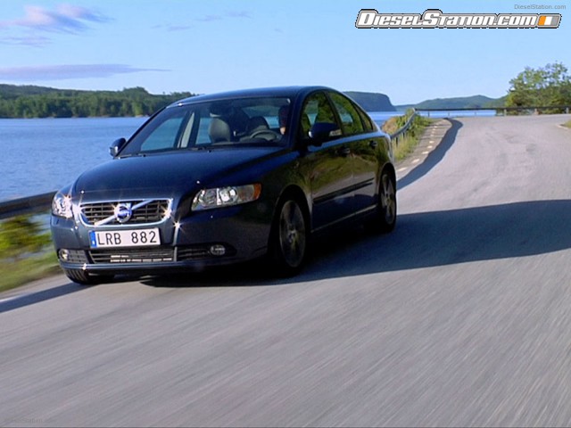 Volvo S40 2012 Picture #37 Volvo S40 2012 Picture #37