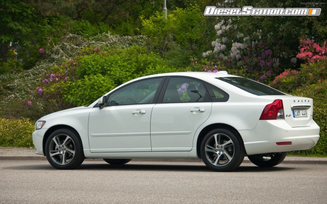 Volvo S40 2012 Widescreen Picture #6 Volvo S40 2012 Widescreen Picture #6