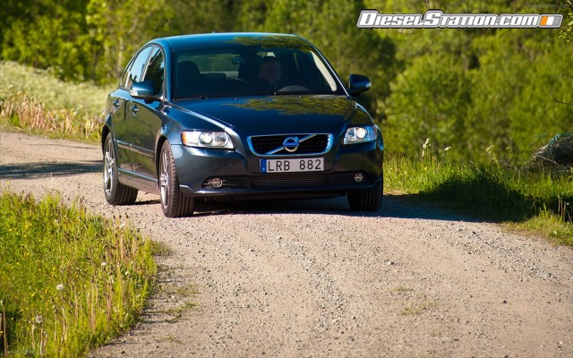 Volvo S40 2012 Widescreen Picture #14 Volvo S40 2012 Widescreen Picture #14