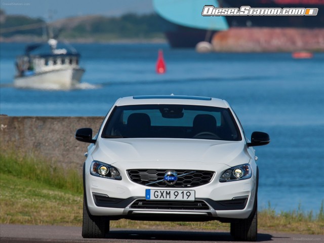 Volvo S60 Cross Country 2016 Picture #32 Volvo S60 Cross Country 2016 Picture #32