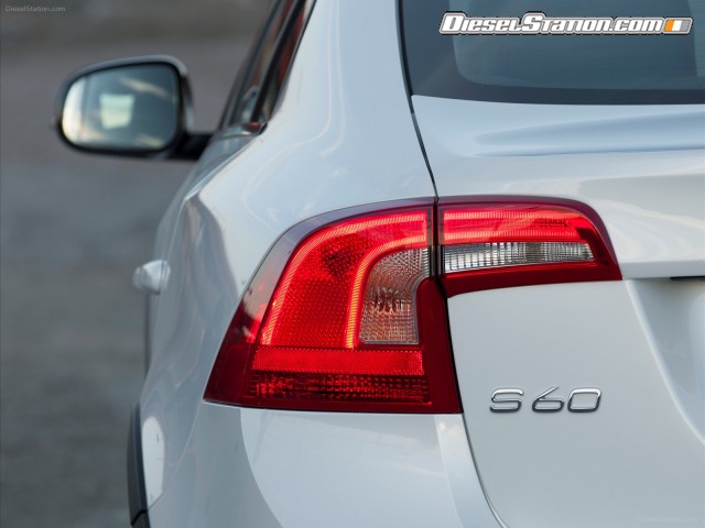 Volvo S60 Cross Country 2016 Picture #5 Volvo S60 Cross Country 2016 Picture #5