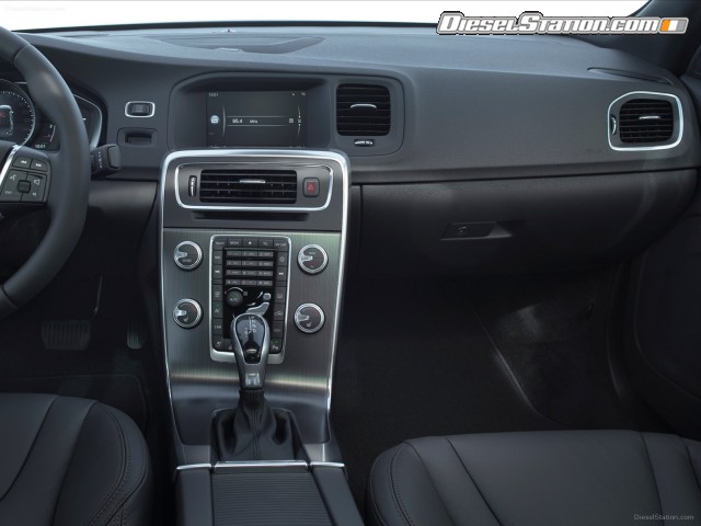 Volvo S60 Cross Country 2016 Picture #51 Volvo S60 Cross Country 2016 Picture #51