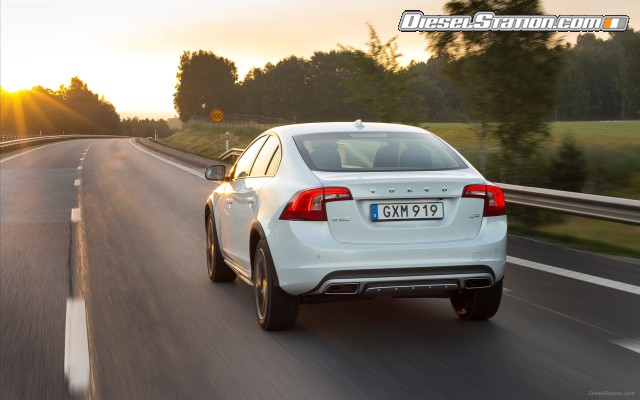 Volvo S60 Cross Country 2016 Widescreen Picture #31 Volvo S60 Cross Country 2016 Widescreen Picture #31