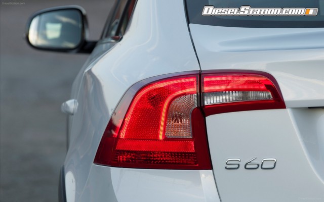 Volvo S60 Cross Country 2016 Widescreen Picture #15 Volvo S60 Cross Country 2016 Widescreen Picture #15