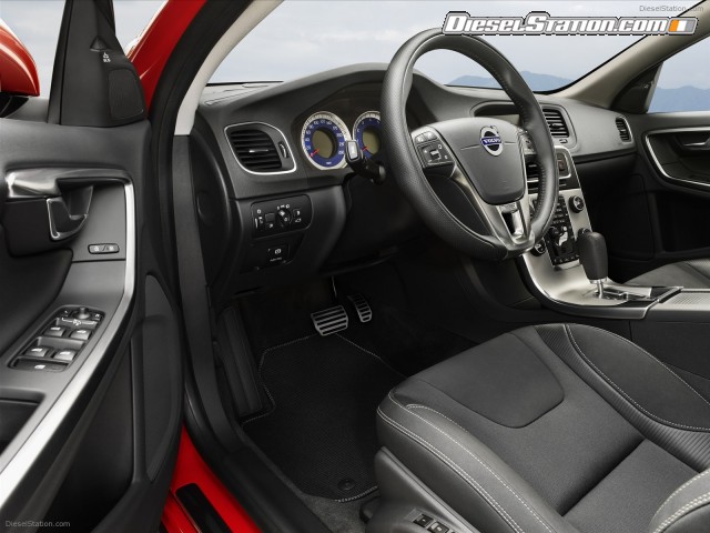 Volvo S60 R Design 2011 Picture #11 Volvo S60 R Design 2011 Picture #11