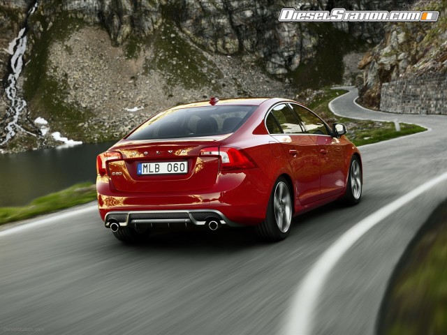 Volvo S60 R Design 2011 Picture #15 Volvo S60 R Design 2011 Picture #15