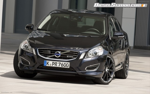 Volvo S60 T6 2010 Widescreen Picture #1 Volvo S60 T6 2010 Widescreen Picture #1