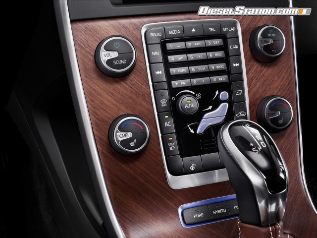 Volvo S60L PPHEV Concept 2014 Picture #22 Volvo S60L PPHEV Concept 2014 Picture #22