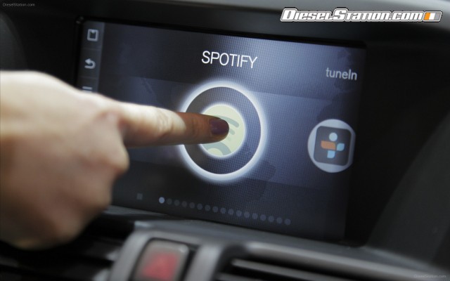 Volvo V40 2014 Widescreen Picture #11 Volvo V40 2014 Widescreen Picture #11