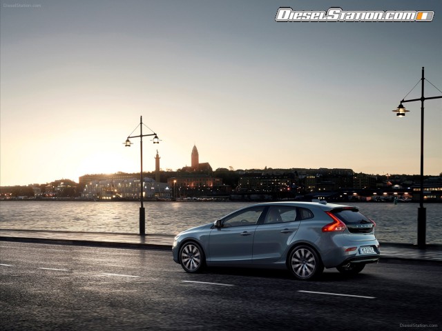 Volvo V40 2017 Picture #19 Volvo V40 2017 Picture #19