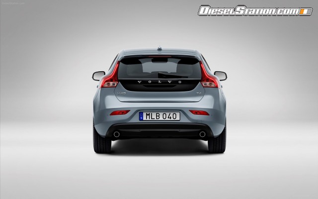 Volvo V40 2017 Widescreen Picture #11 Volvo V40 2017 Widescreen Picture #11