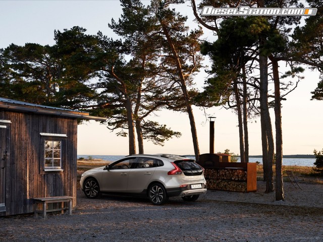 Volvo V40 Cross Country 2017 Picture #6 Volvo V40 Cross Country 2017 Picture #6