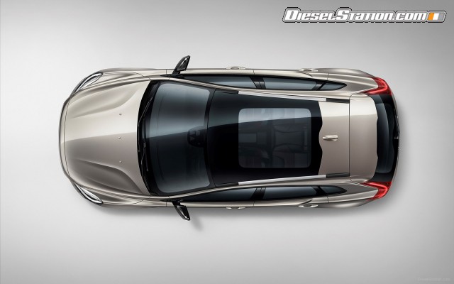 Volvo V40 Cross Country 2017 Widescreen Picture #2 Volvo V40 Cross Country 2017 Widescreen Picture #2