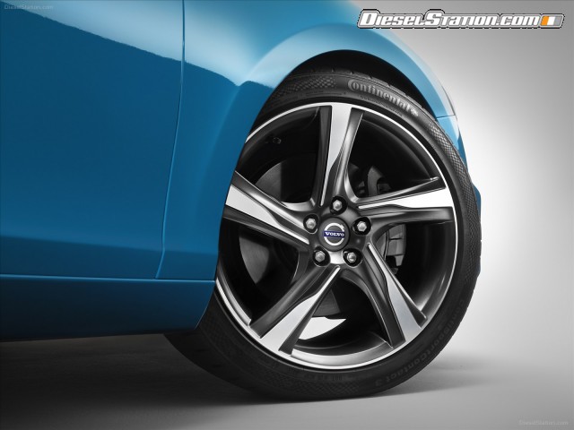 Volvo V40 R Design Picture #2 Volvo V40 R Design Picture #2