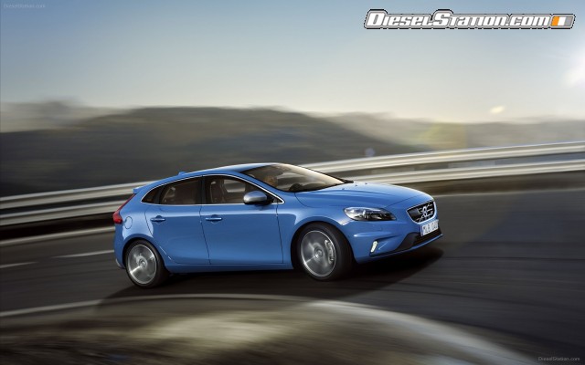 Volvo V40 R Design Widescreen Picture #4 Volvo V40 R Design Widescreen Picture #4