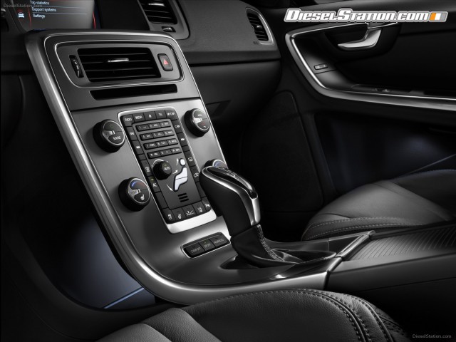 Volvo V60 2014 Picture #17 Volvo V60 2014 Picture #17