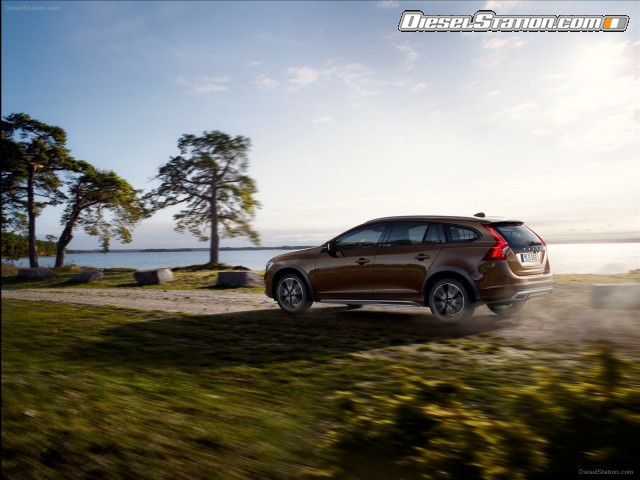 Volvo V60 Cross Country 2016 Picture #70 Volvo V60 Cross Country 2016 Picture #70