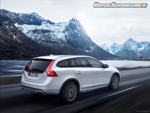 Volvo V60 Cross Country 2016 Picture #5 Volvo V60 Cross Country 2016 Picture #5