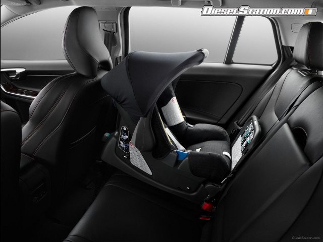 Volvo V60 Cross Country 2016 Picture #47 Volvo V60 Cross Country 2016 Picture #47