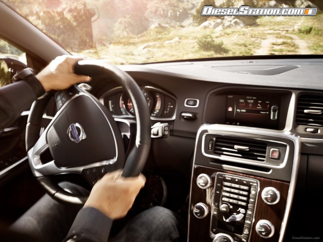 Volvo V60 Cross Country 2016 Picture #35 Volvo V60 Cross Country 2016 Picture #35